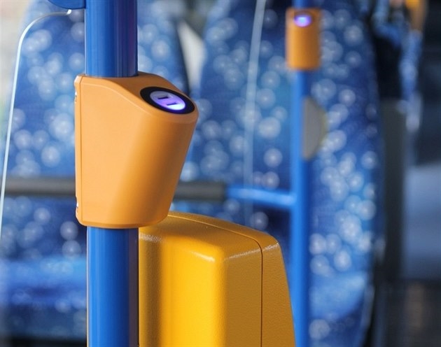 Nab�jen� v autobuse